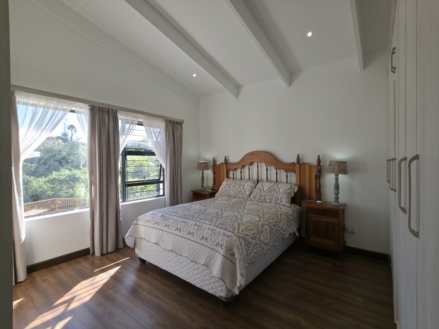 4 Bedroom Property for Sale in Noorsekloof Eastern Cape